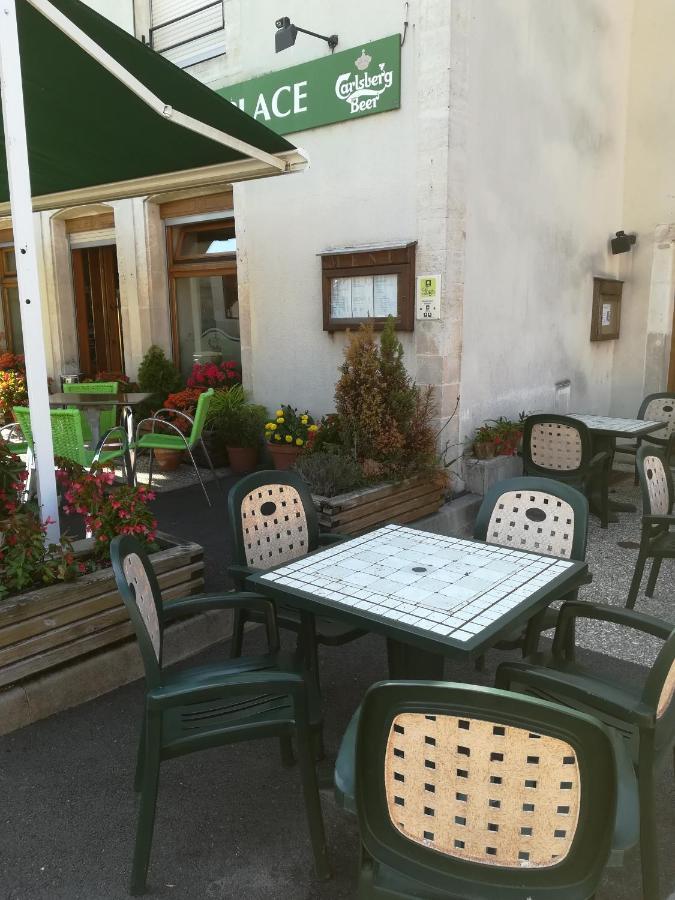 Hotel De La Place Liffol-le-Grand Εξωτερικό φωτογραφία